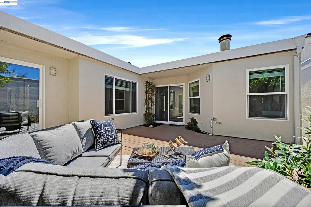 4042 Rennellwood Way Pleasanton CA 94566