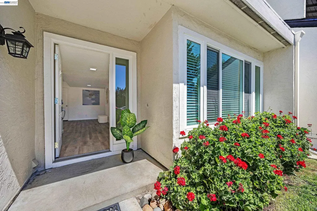 4042 Rennellwood Way Pleasanton CA 94566