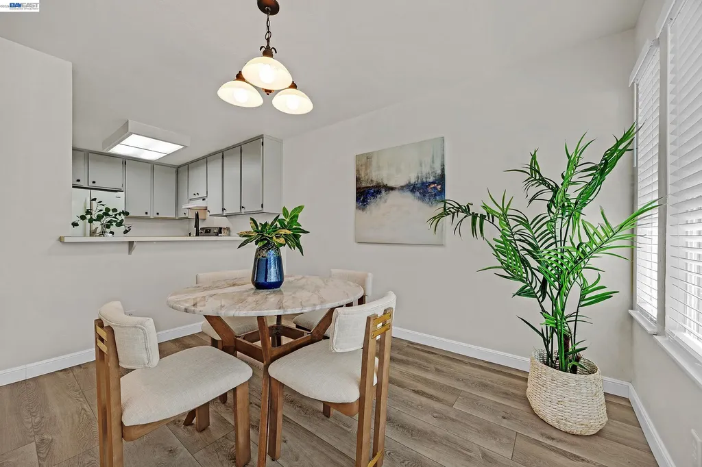 4042 Rennellwood Way Pleasanton CA 94566