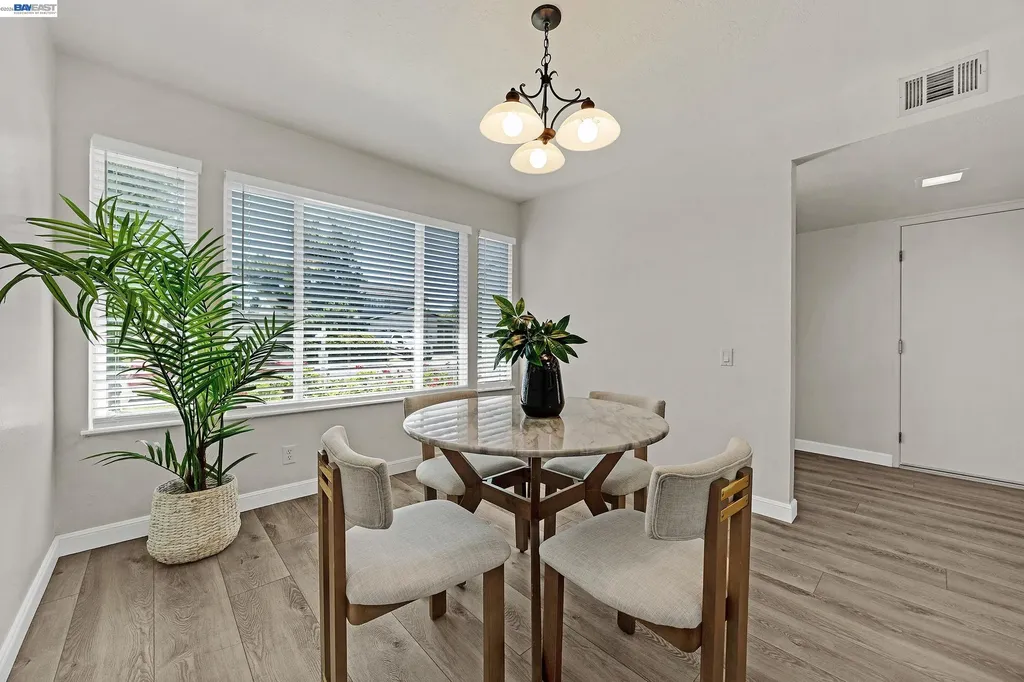 4042 Rennellwood Way Pleasanton CA 94566