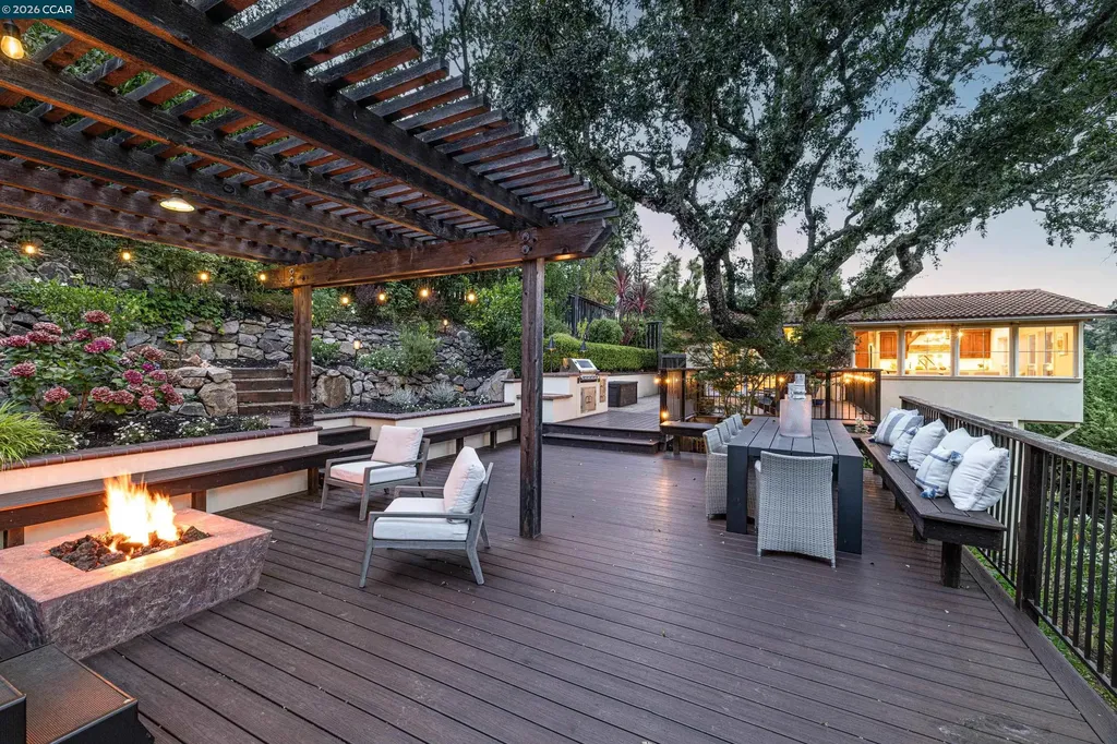 60 Tarry Lane Orinda CA 94563