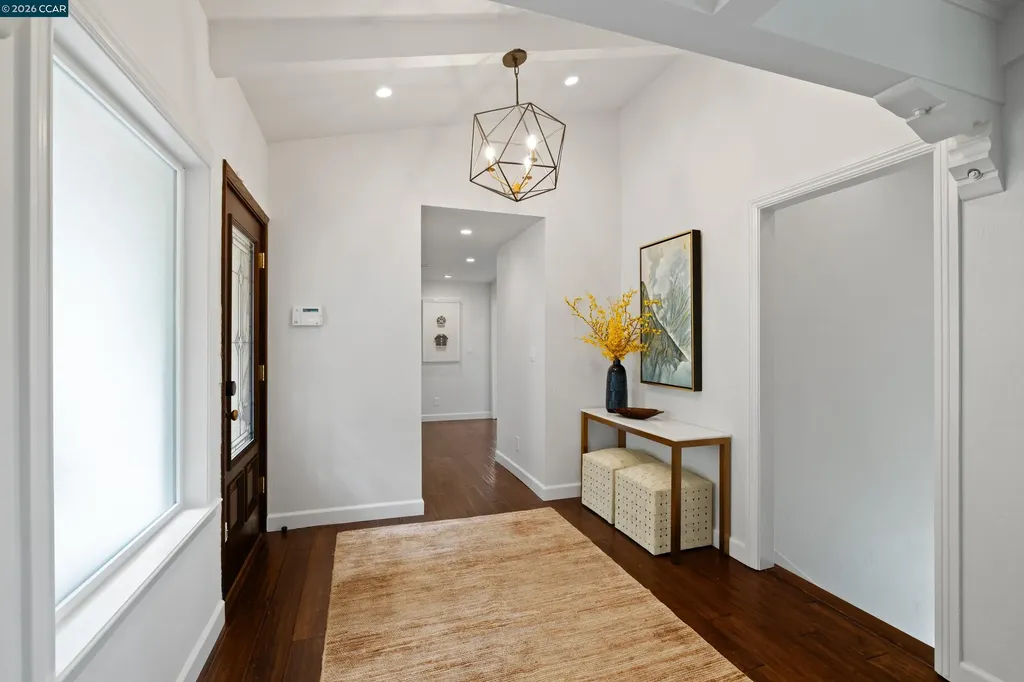60 Tarry Lane Orinda CA 94563