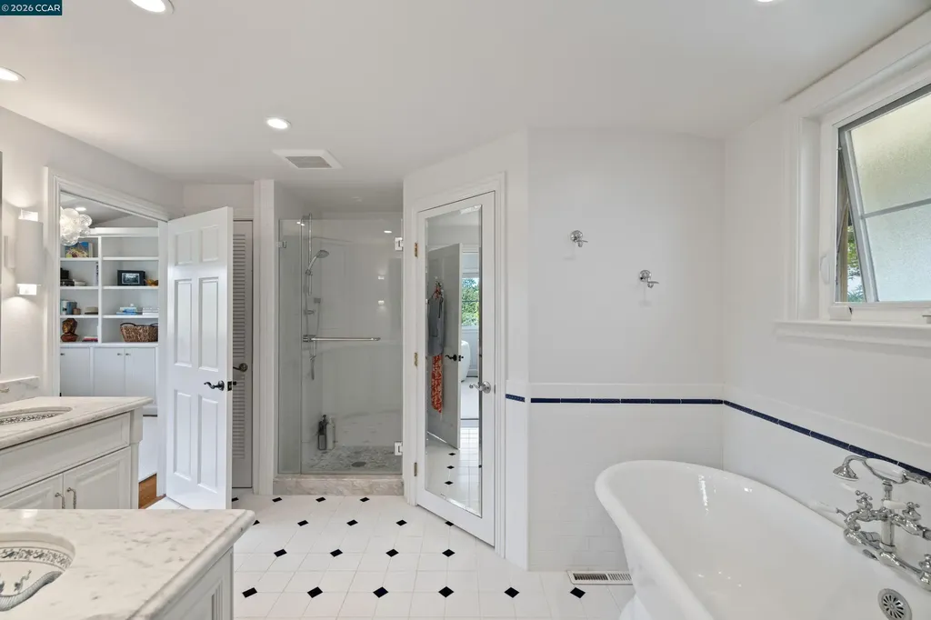60 Tarry Lane Orinda CA 94563
