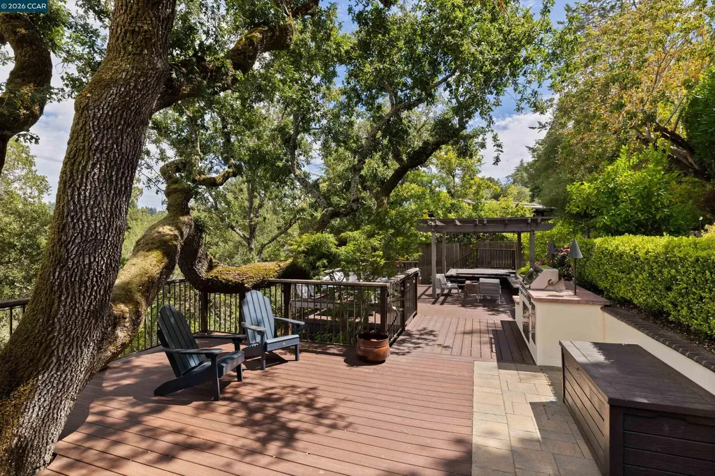 60 Tarry Lane Orinda CA 94563