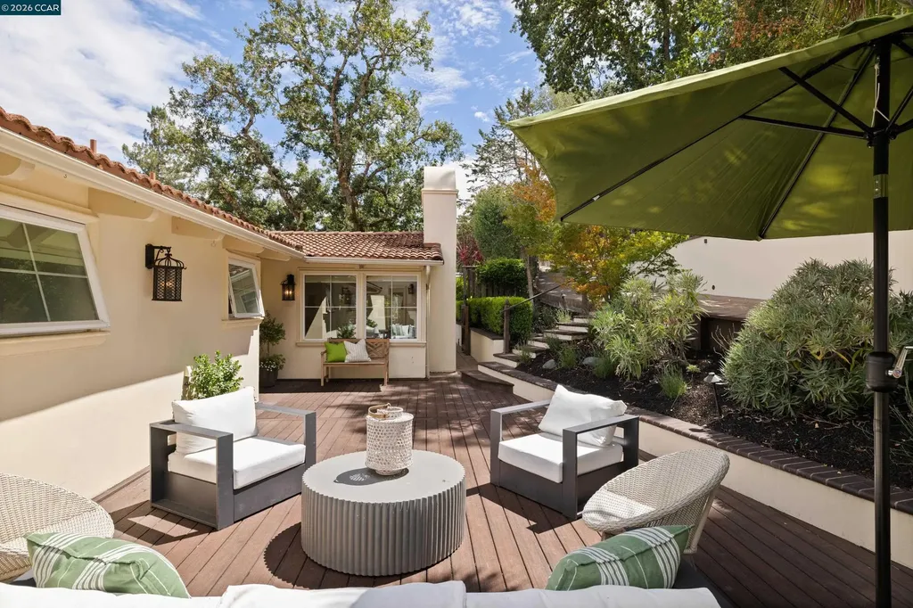 60 Tarry Lane Orinda CA 94563