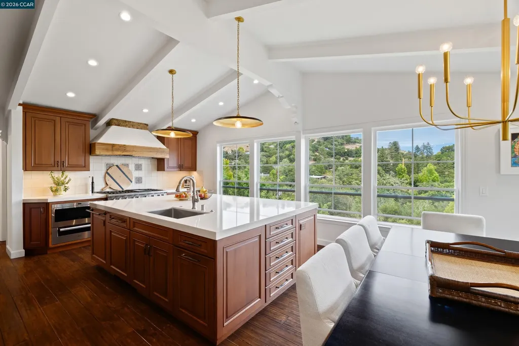 60 Tarry Lane Orinda CA 94563