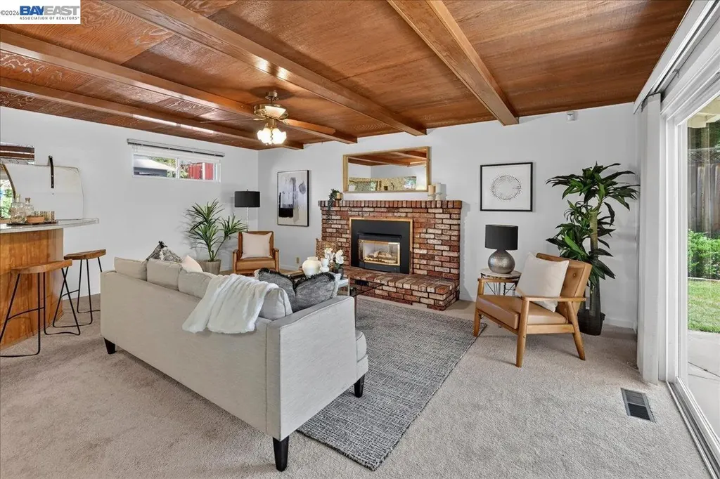 19574 Stanton Avenue Castro Valley CA 94546