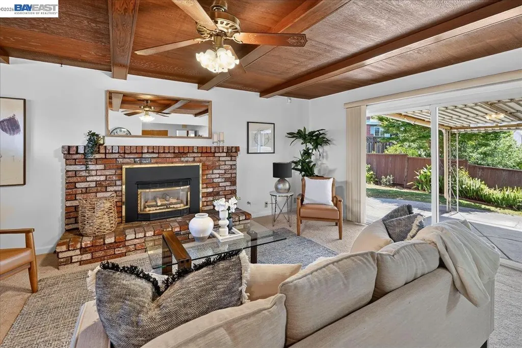 19574 Stanton Avenue Castro Valley CA 94546
