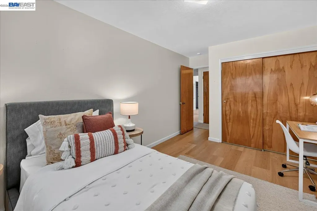 19574 Stanton Avenue Castro Valley CA 94546