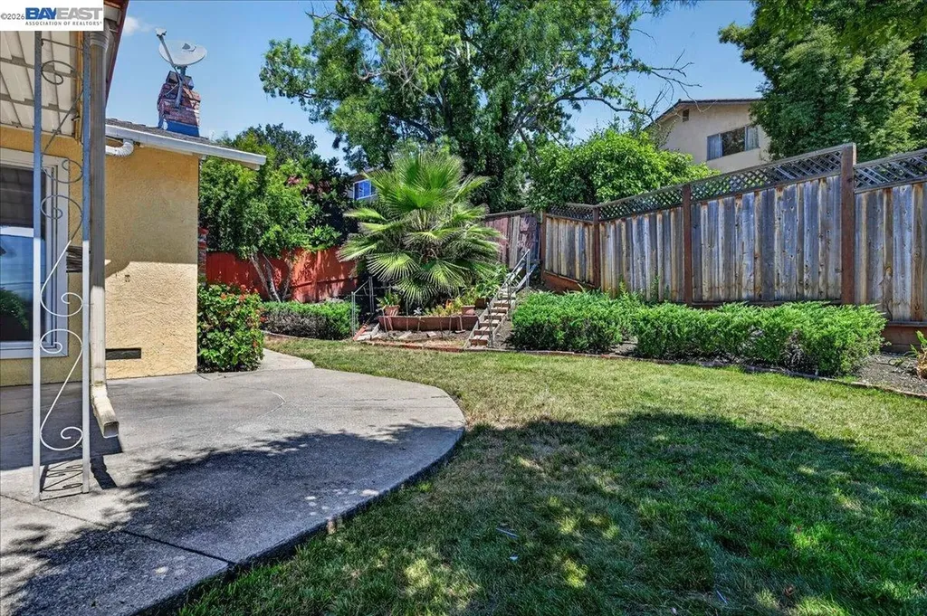 19574 Stanton Avenue Castro Valley CA 94546