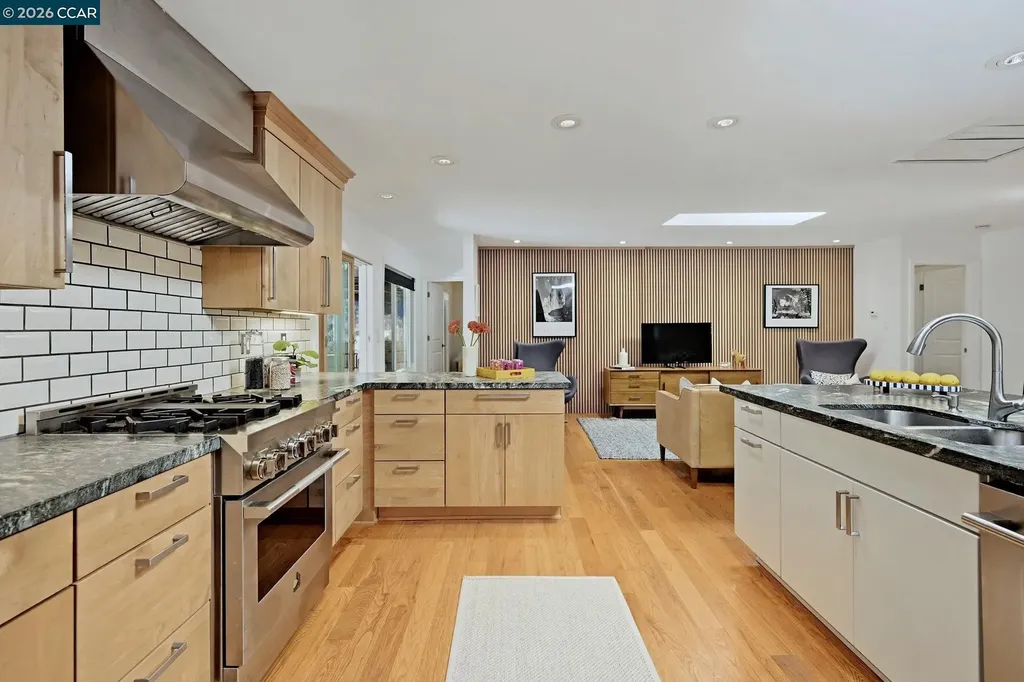 56 Baja Loma Court Danville CA 94526