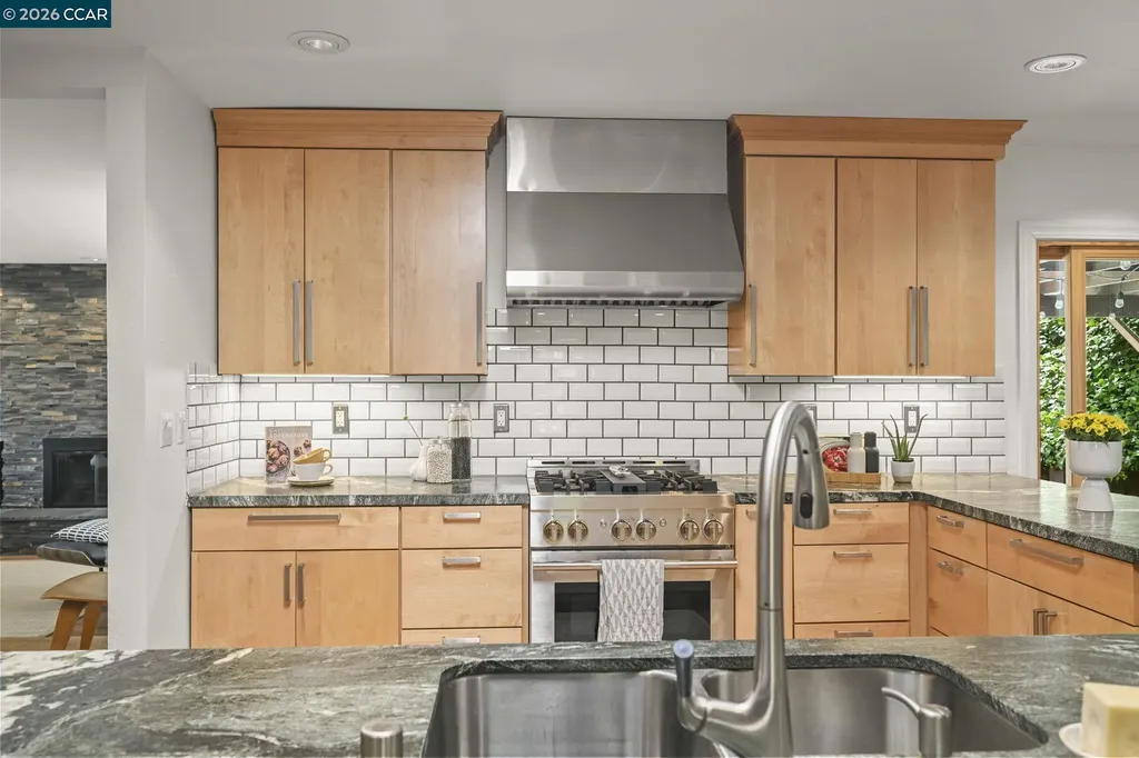 56 Baja Loma Court Danville CA 94526