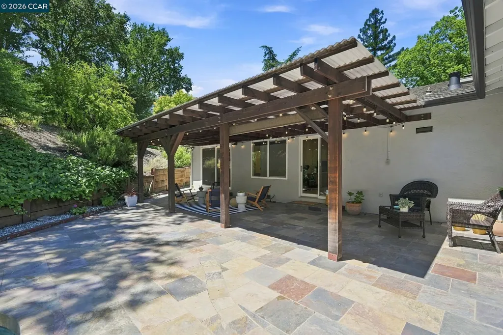 56 Baja Loma Court Danville CA 94526