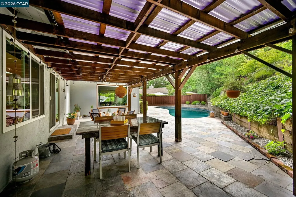 56 Baja Loma Court Danville CA 94526