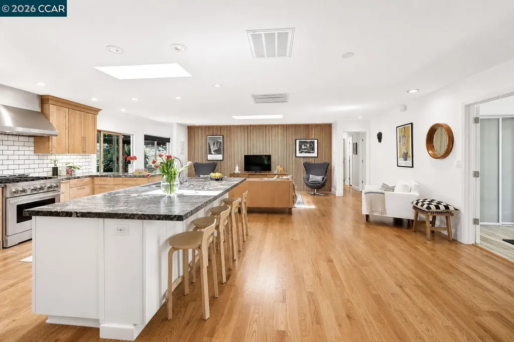 56 Baja Loma Court Danville CA 94526