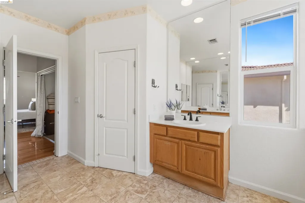 1842 Sanger Peak Way Antioch CA 94531