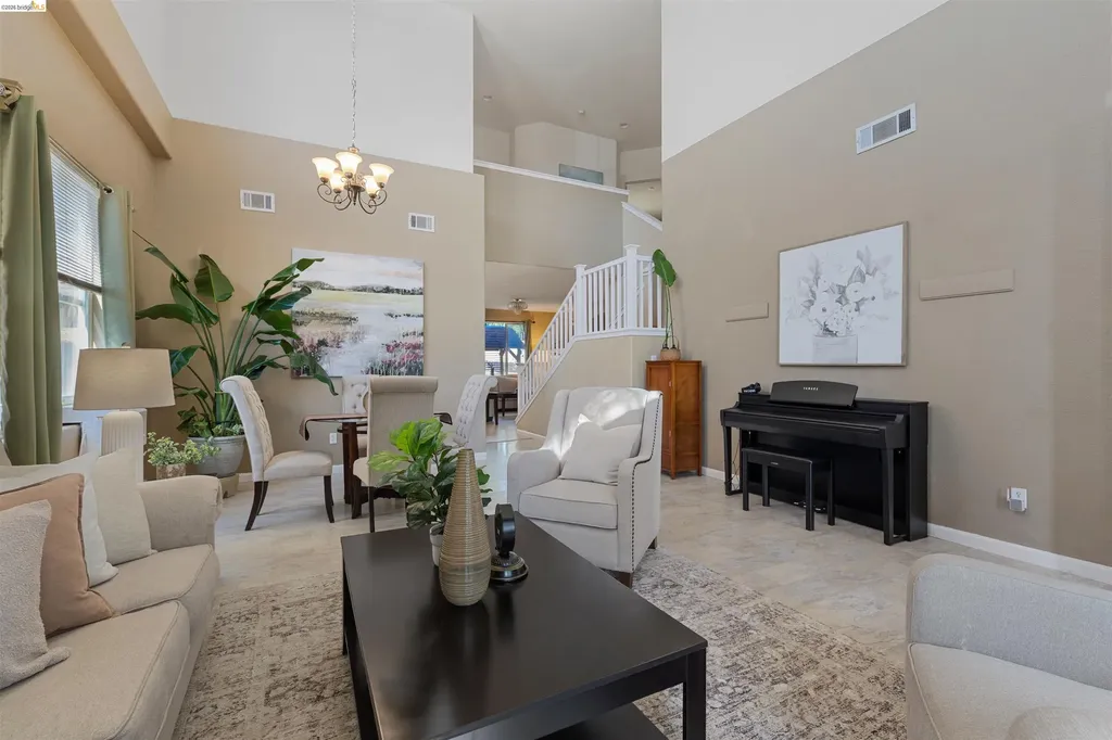 1842 Sanger Peak Way Antioch CA 94531