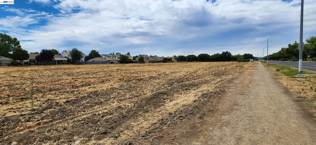 00 East Avenue Livermore CA 94550