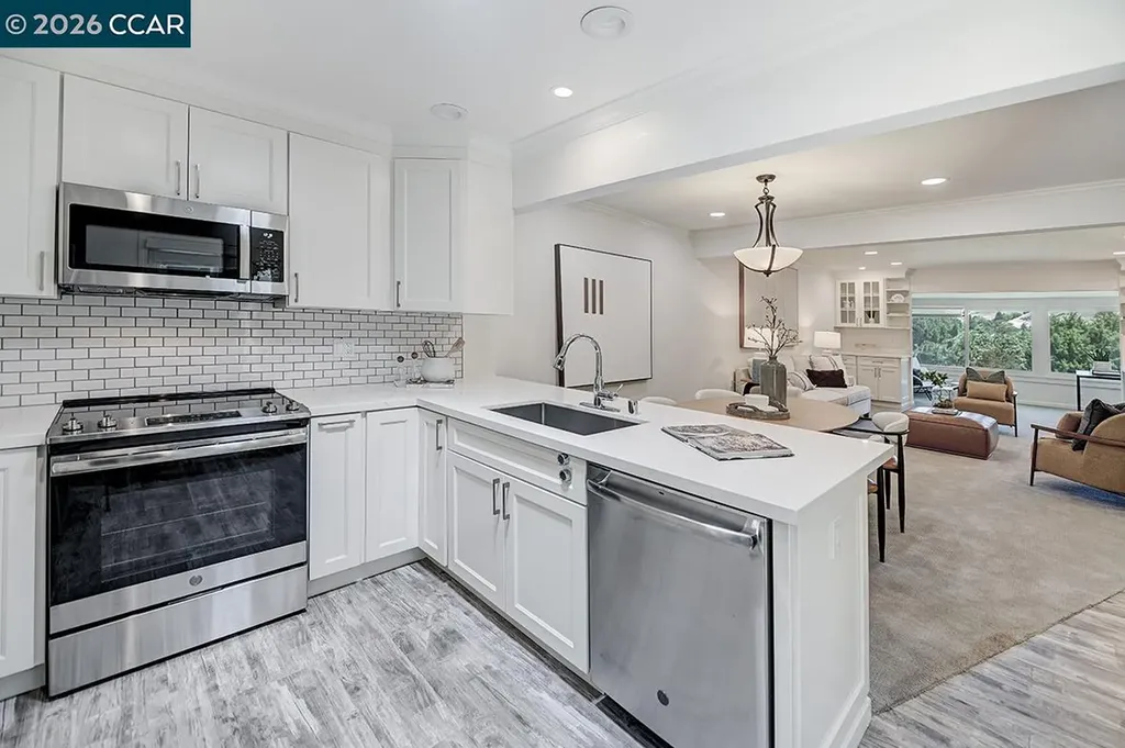 1101 Canyonwood Court Walnut Creek CA 94595