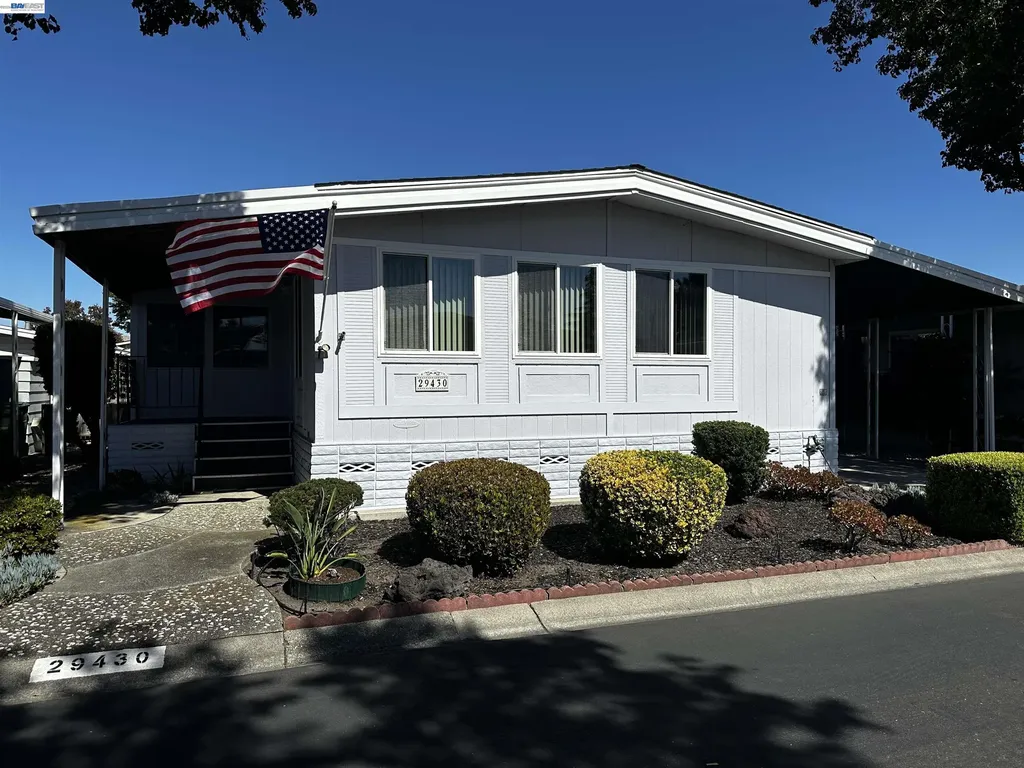 29430 New Hampshire Way Hayward CA 94544