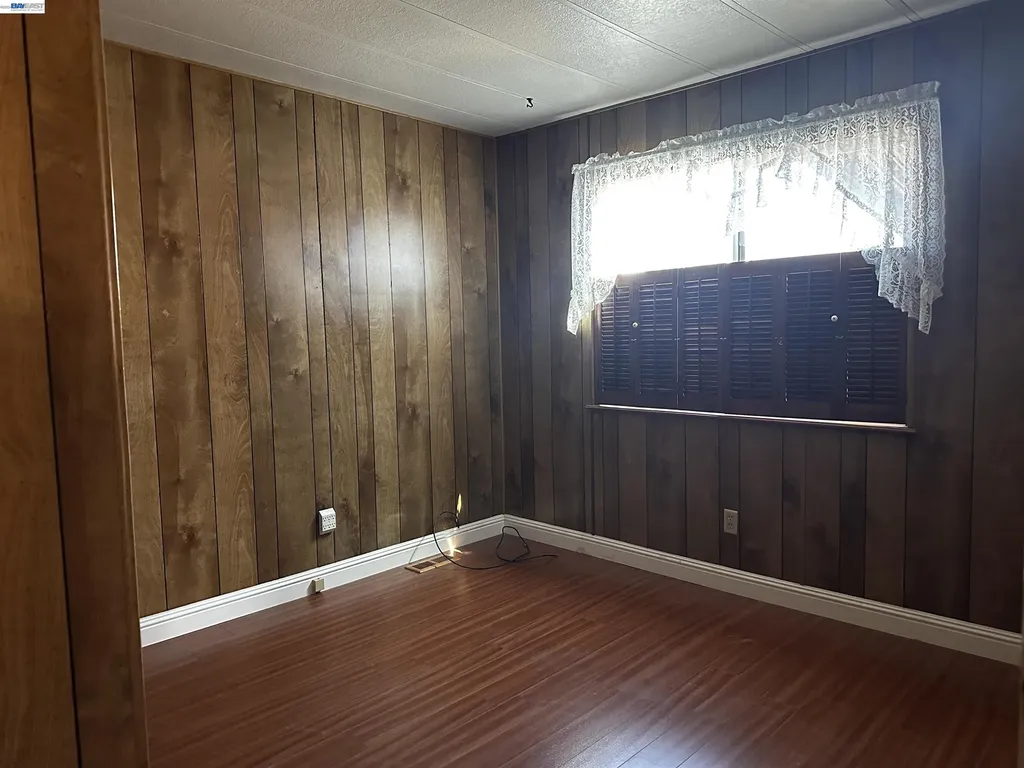 29430 New Hampshire Way Hayward CA 94544