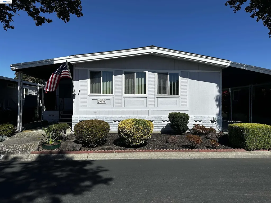 29430 New Hampshire Way Hayward CA 94544