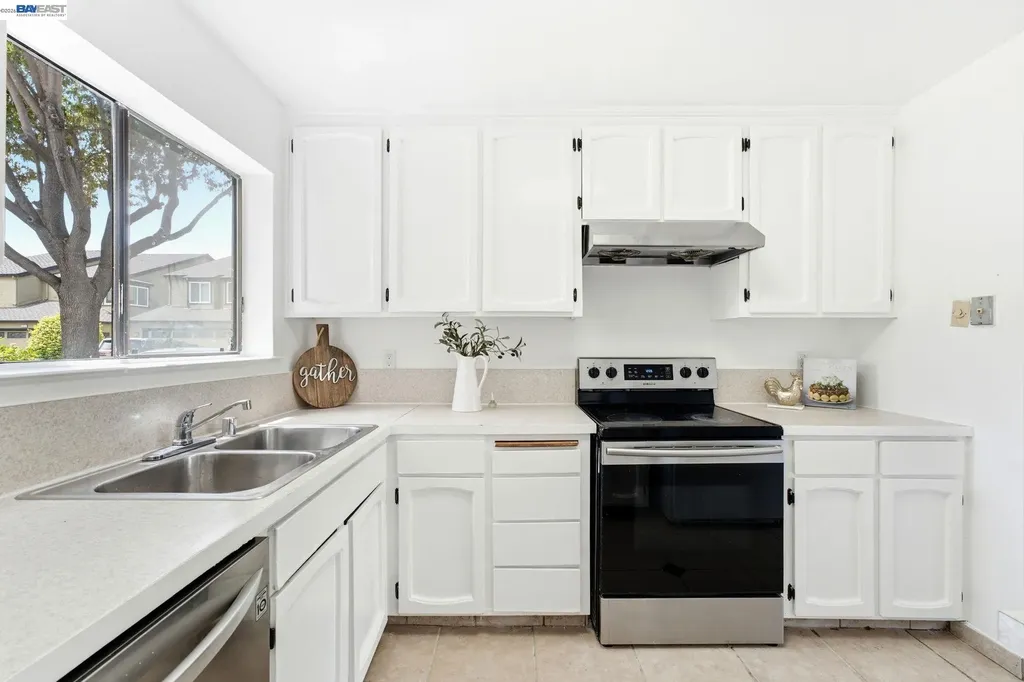3810 Shinglewood Court Union City CA 94587