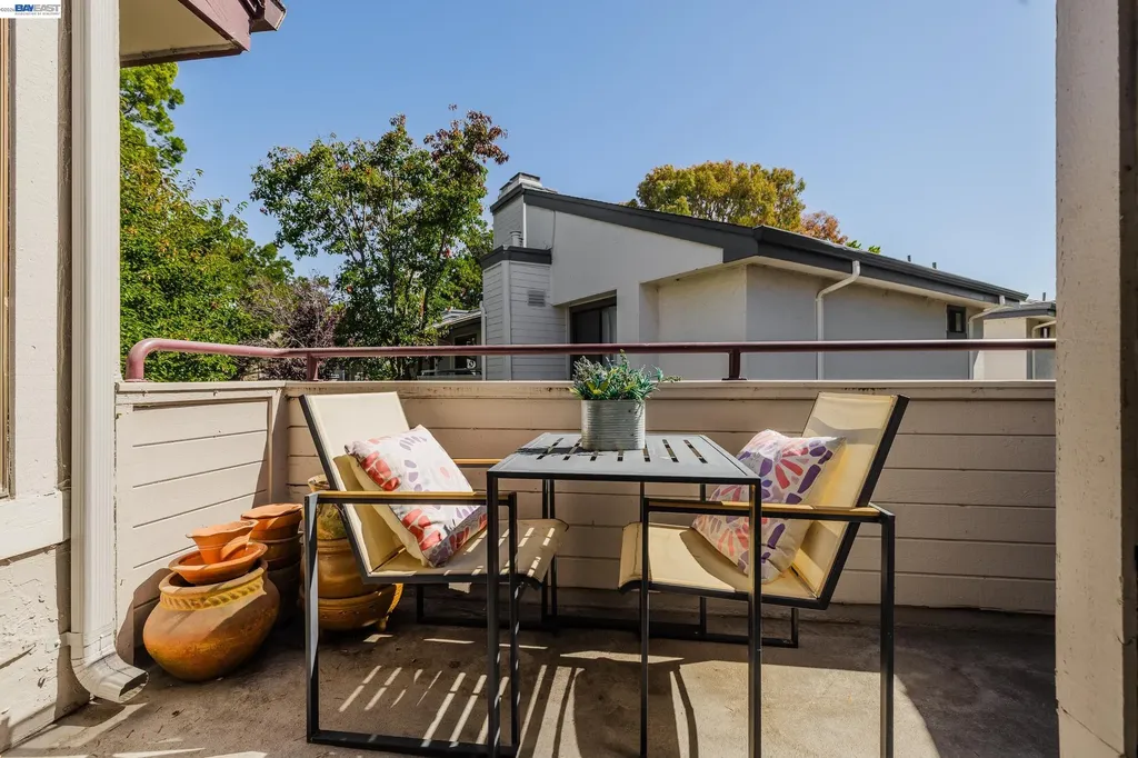 6382 Buena Vista Drive Newark CA 94560