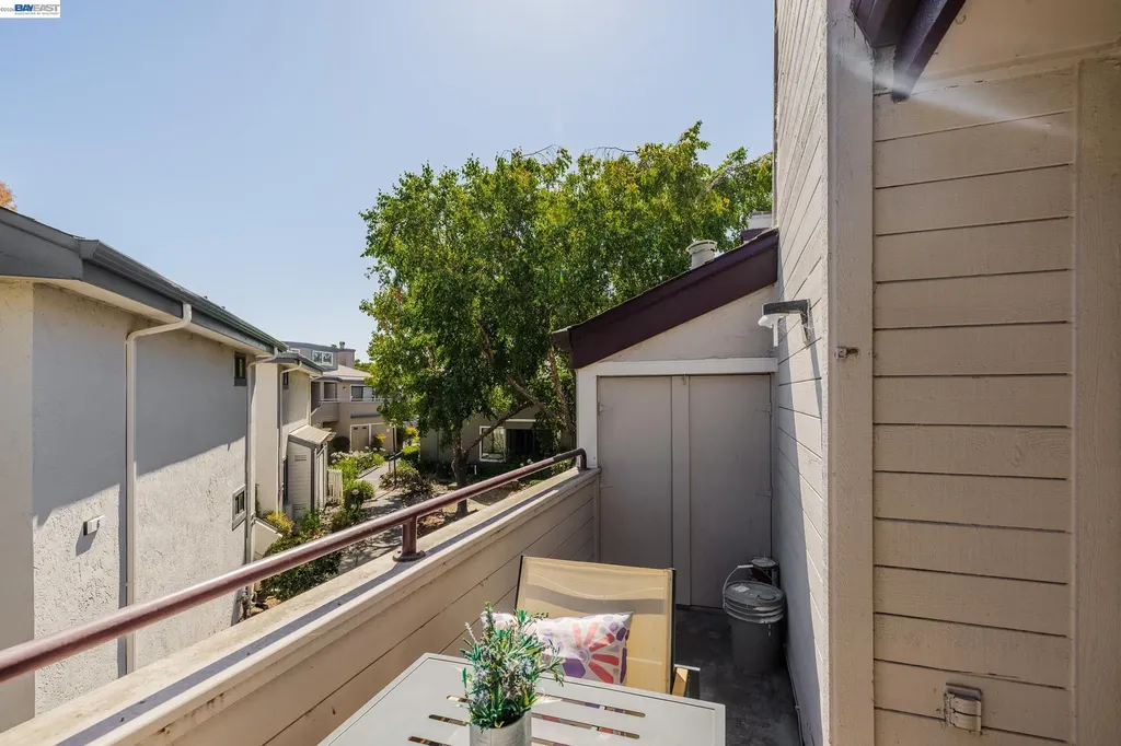 6382 Buena Vista Drive Newark CA 94560