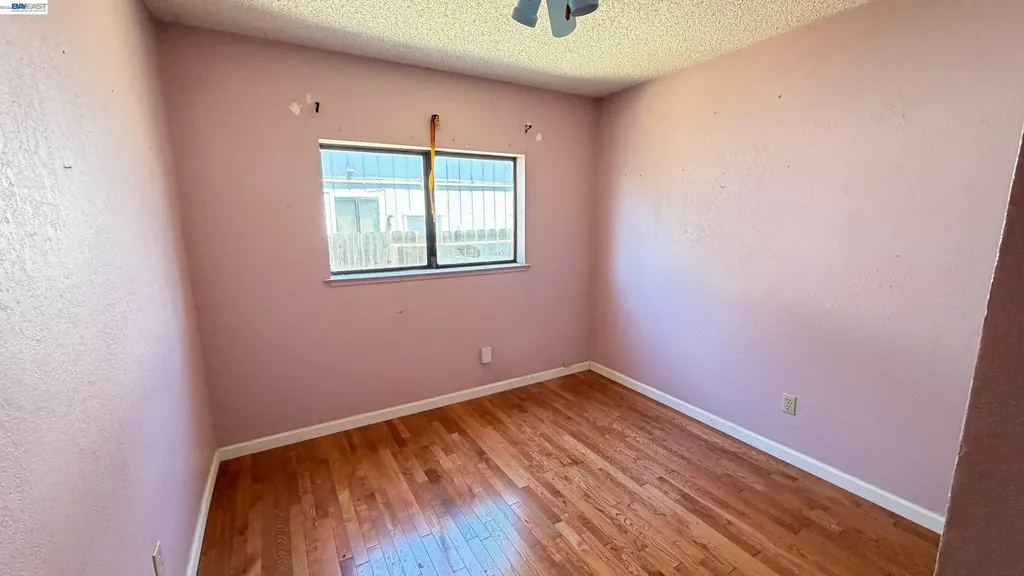 1988 Calaveras Drive Pittsburg CA 94565