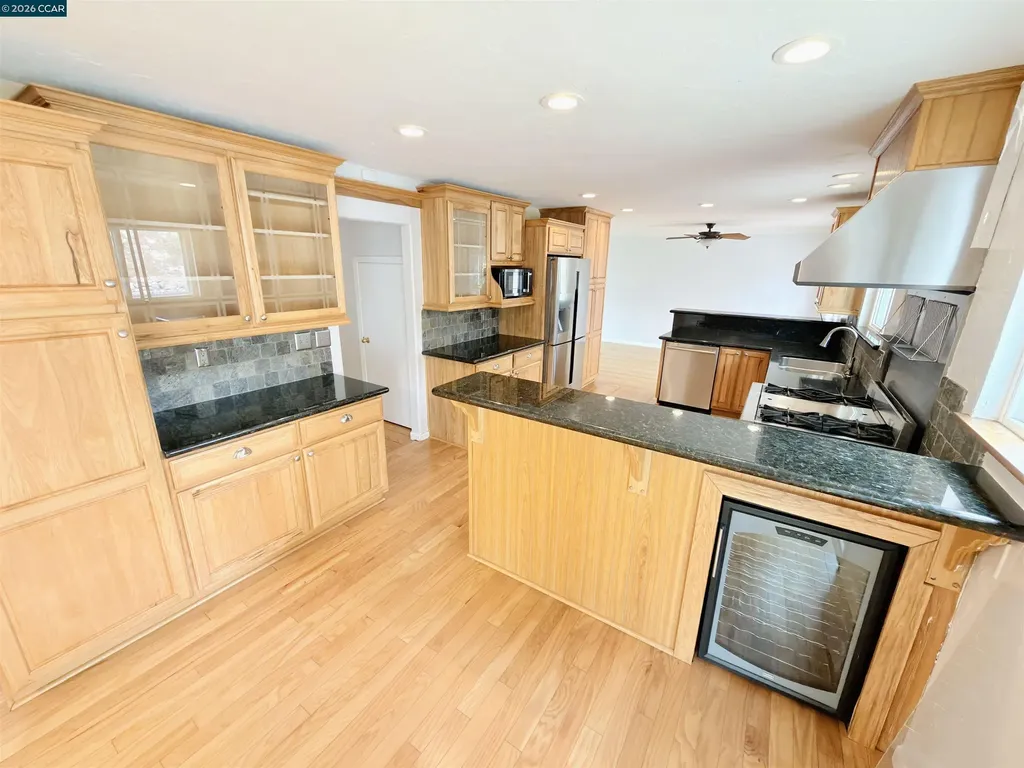 2899 Madeira Way Pleasant Hill CA 94523