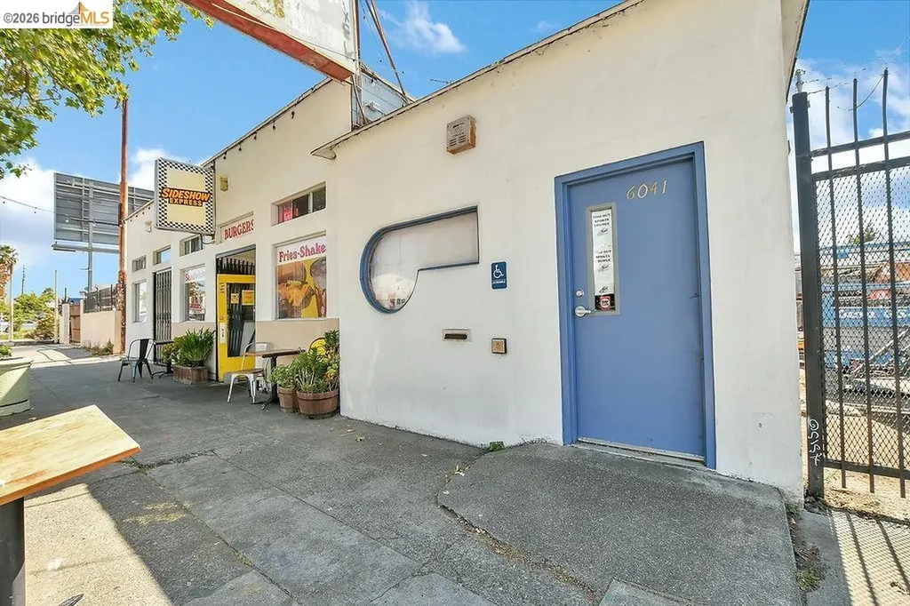 6041 San Pablo Avenue Oakland CA 94608
