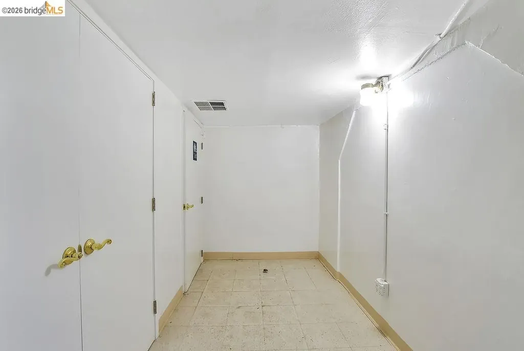 6041 San Pablo Avenue Oakland CA 94608