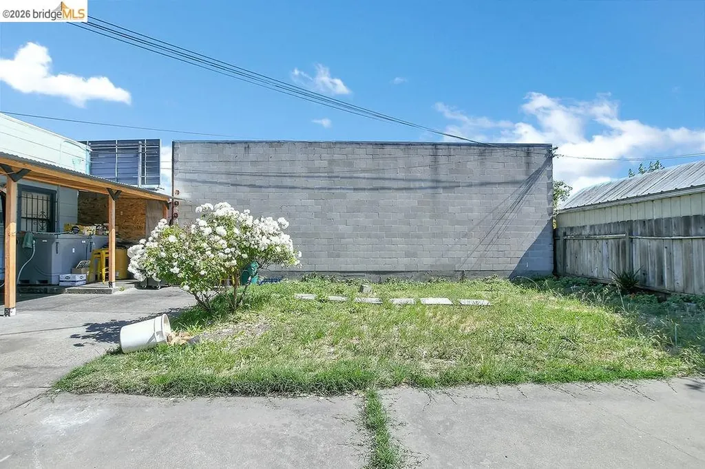 6041 San Pablo Avenue Oakland CA 94608