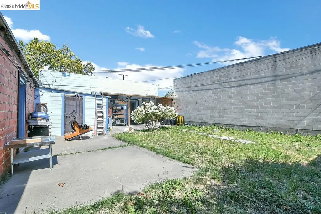 6041 San Pablo Avenue Oakland CA 94608