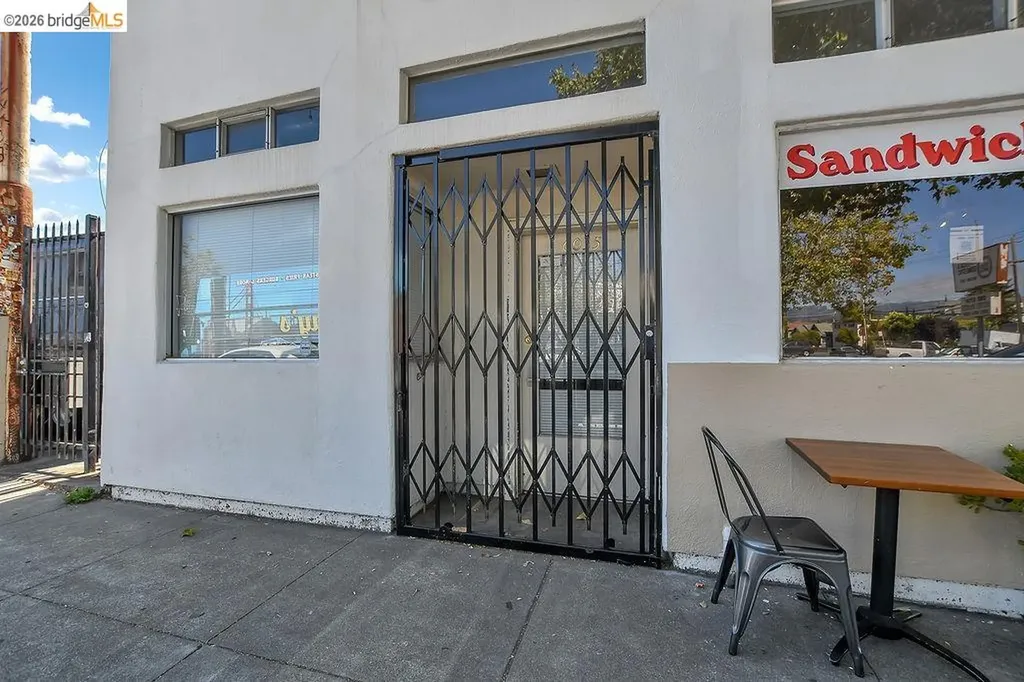6041 San Pablo Avenue Oakland CA 94608