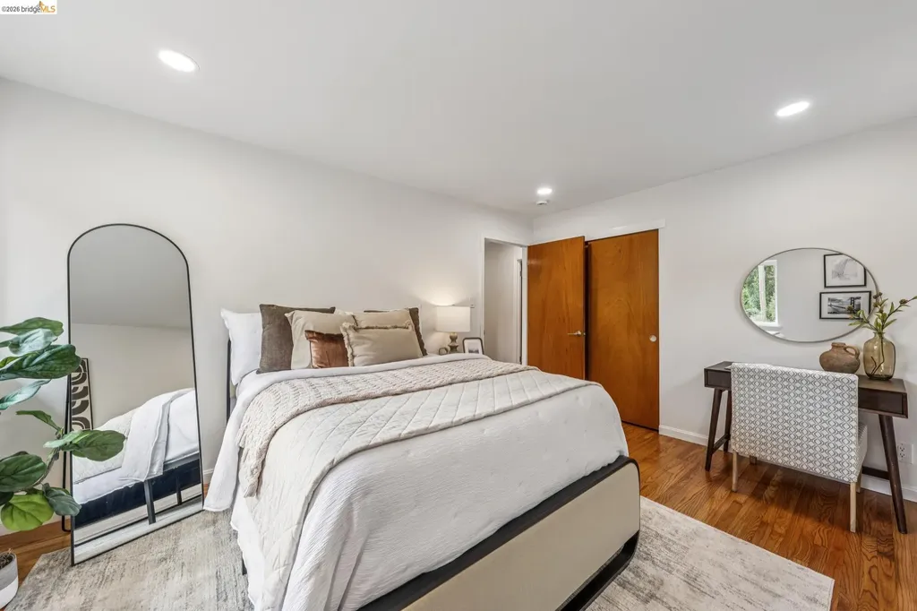 1545 Summit Road Berkeley CA 94708
