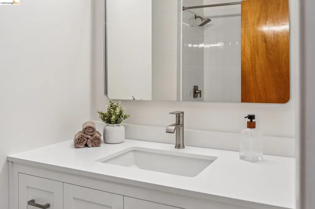 1545 Summit Road Berkeley CA 94708
