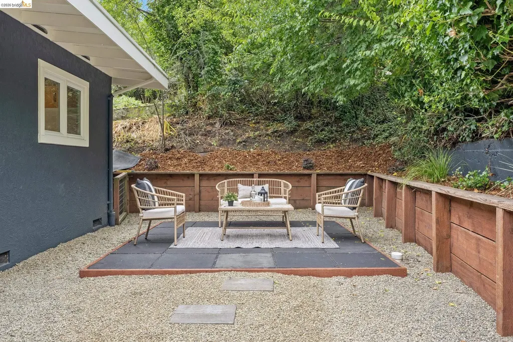 1545 Summit Road Berkeley CA 94708