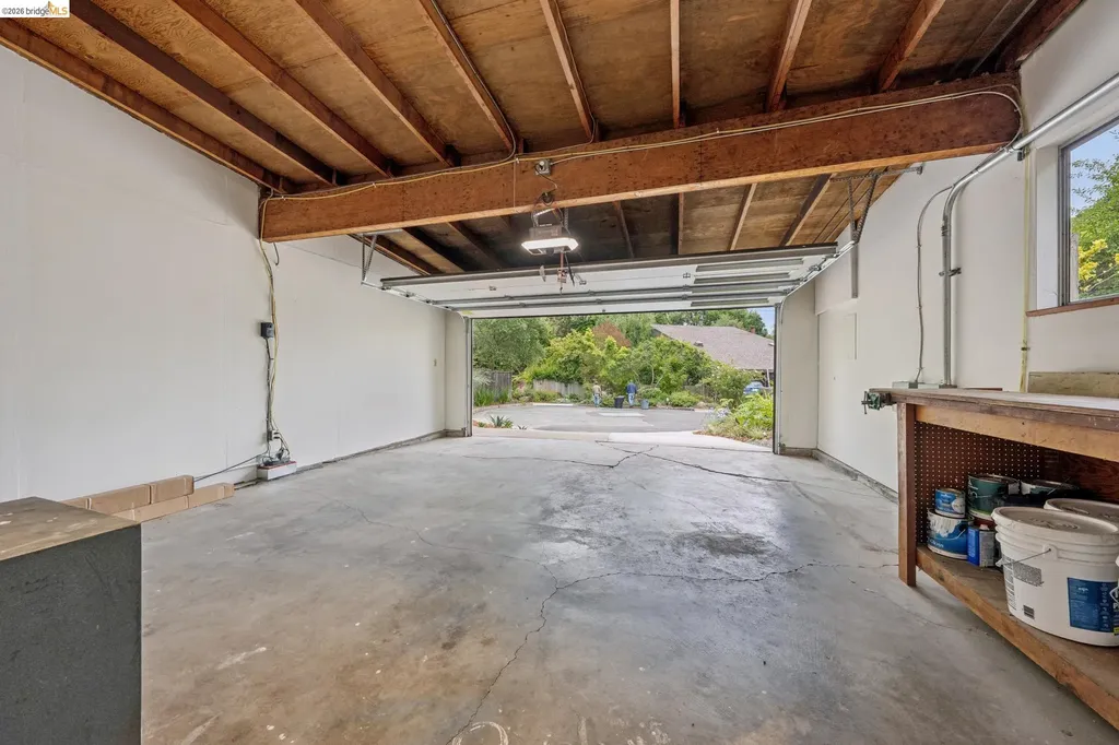 1545 Summit Road Berkeley CA 94708