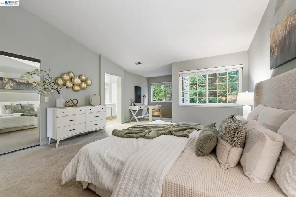 7482 Oxford Circle Dublin CA 94568