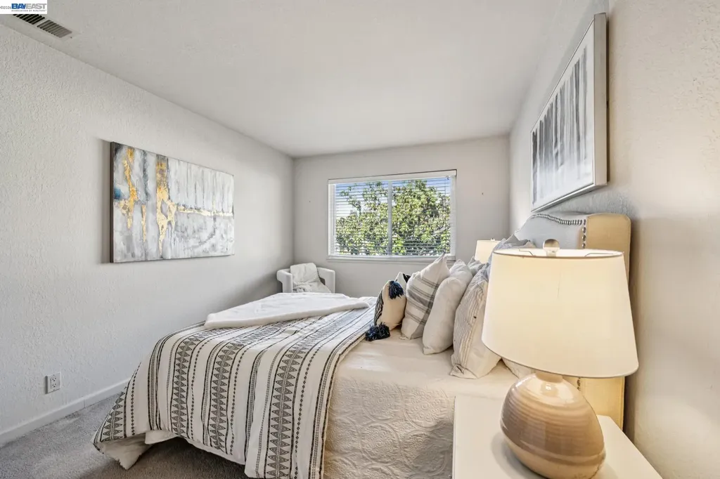 7482 Oxford Circle Dublin CA 94568