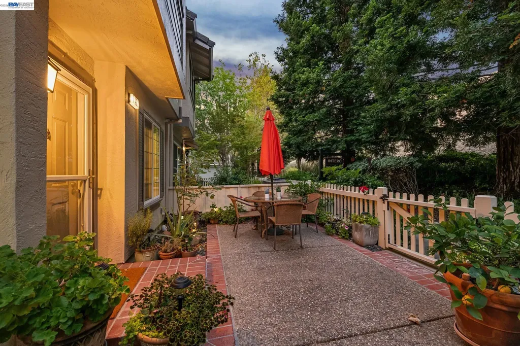 7482 Oxford Circle Dublin CA 94568