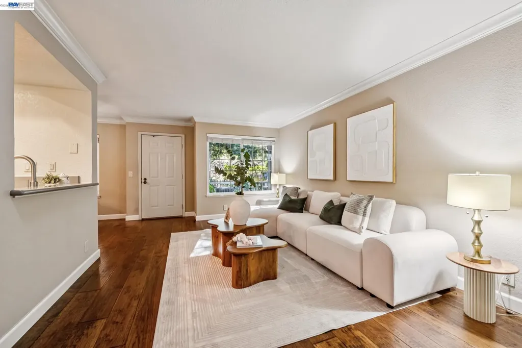 7482 Oxford Circle Dublin CA 94568