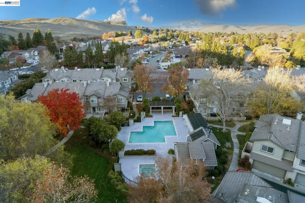 7482 Oxford Circle Dublin CA 94568