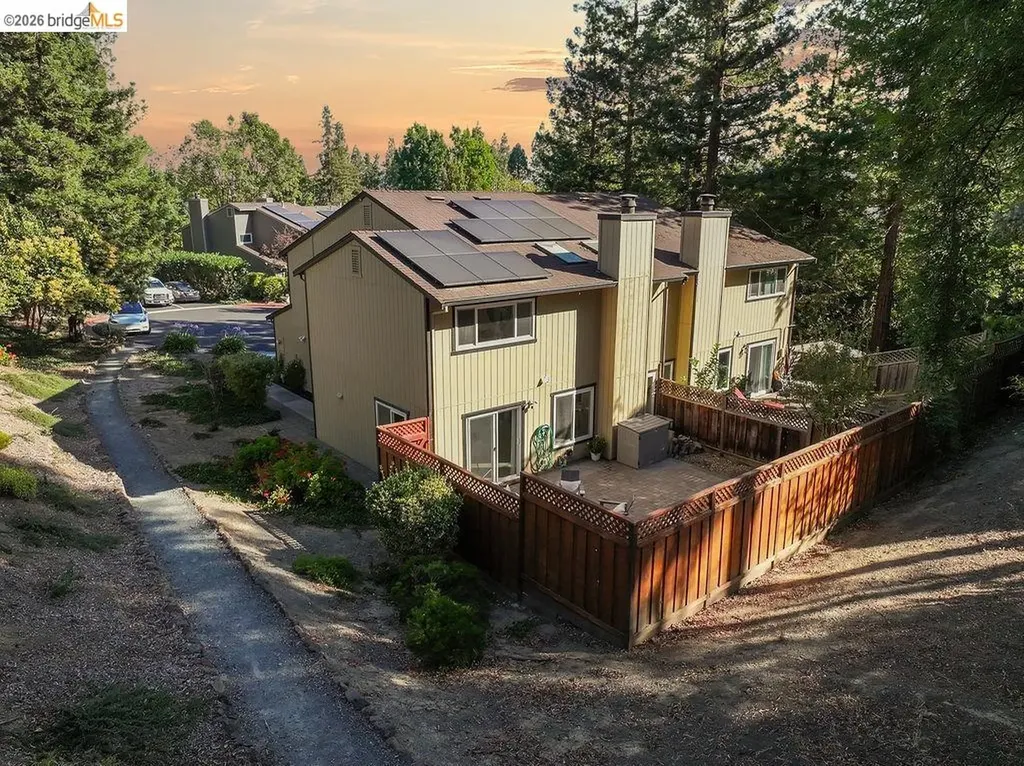 2407 Twinflower Court Martinez CA 94553