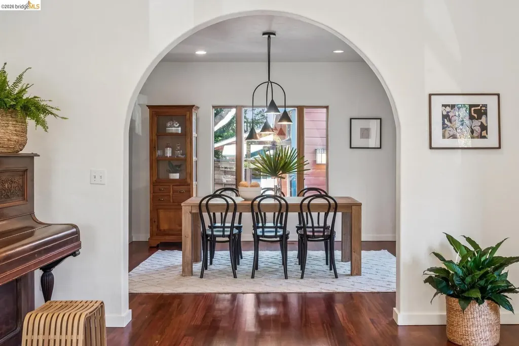 2431 Mckinley Avenue Berkeley CA 94703