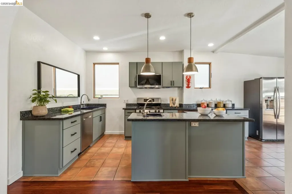 2431 Mckinley Avenue Berkeley CA 94703