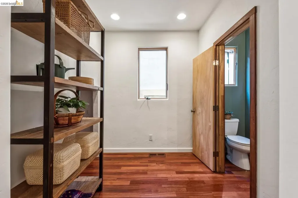 2431 Mckinley Avenue Berkeley CA 94703