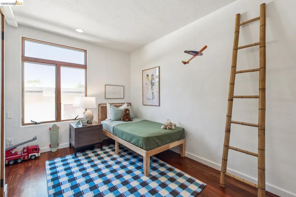 2431 Mckinley Avenue Berkeley CA 94703